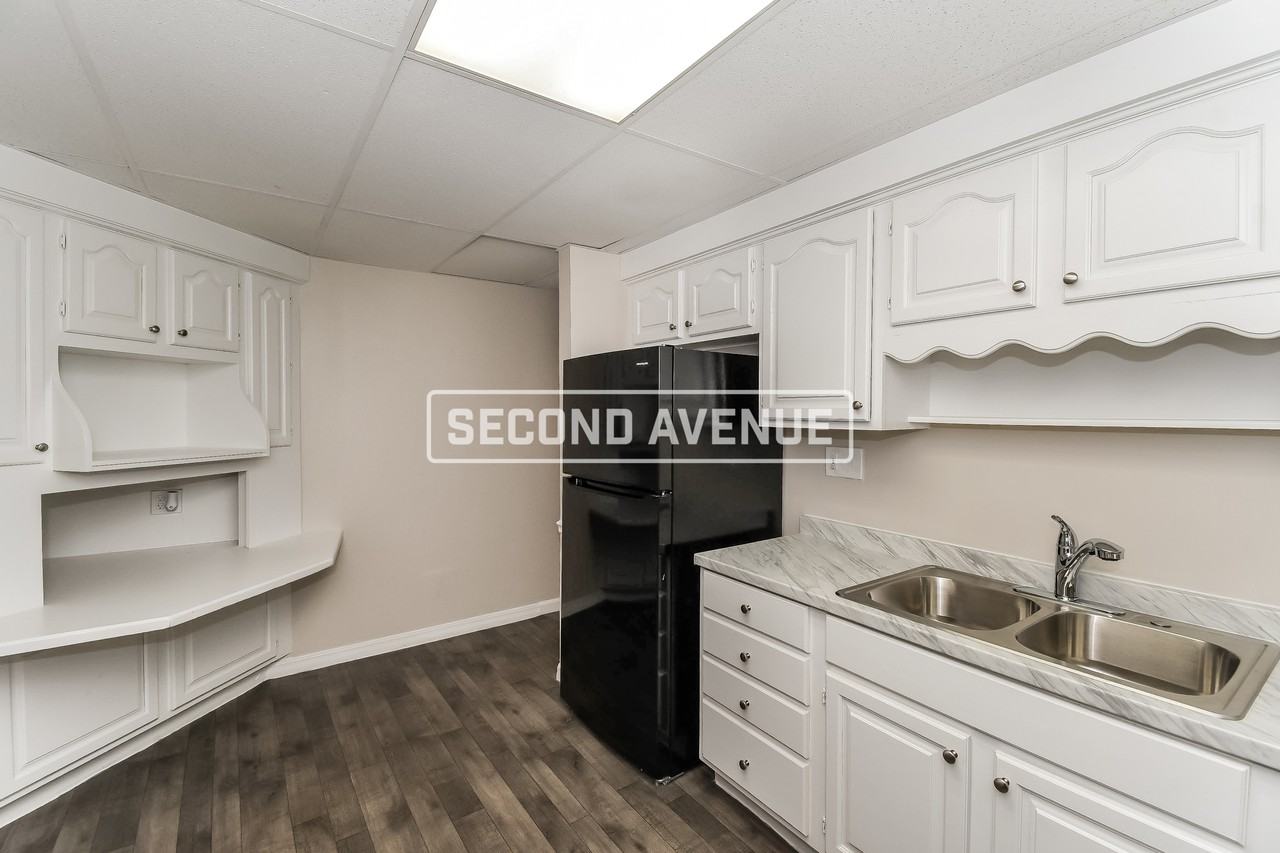 5331 Woodcrest Rd - Photo 5 of 25