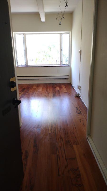 140 Linden Ave - Photo 2 of 10