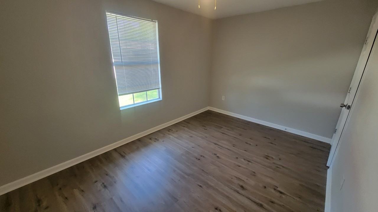 25 Hiland Pl - Photo 3 of 8