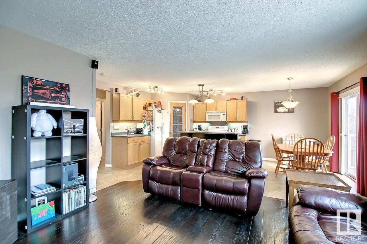 179 Chestermere Cres - Photo 3 of 22