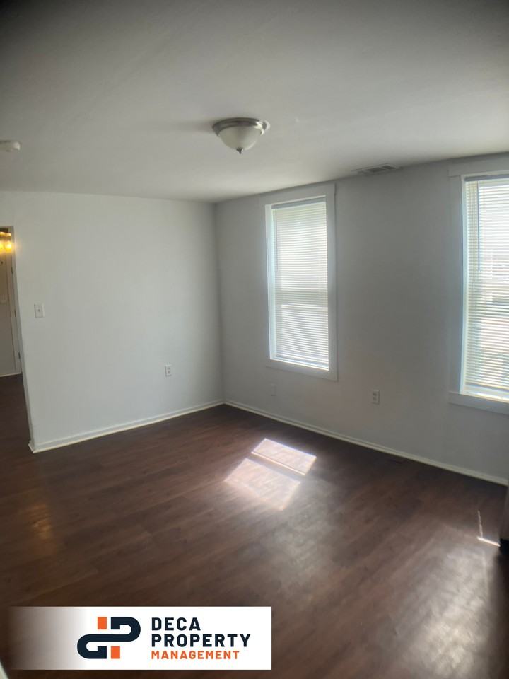 612 Marshall Rd - Photo 3 of 13