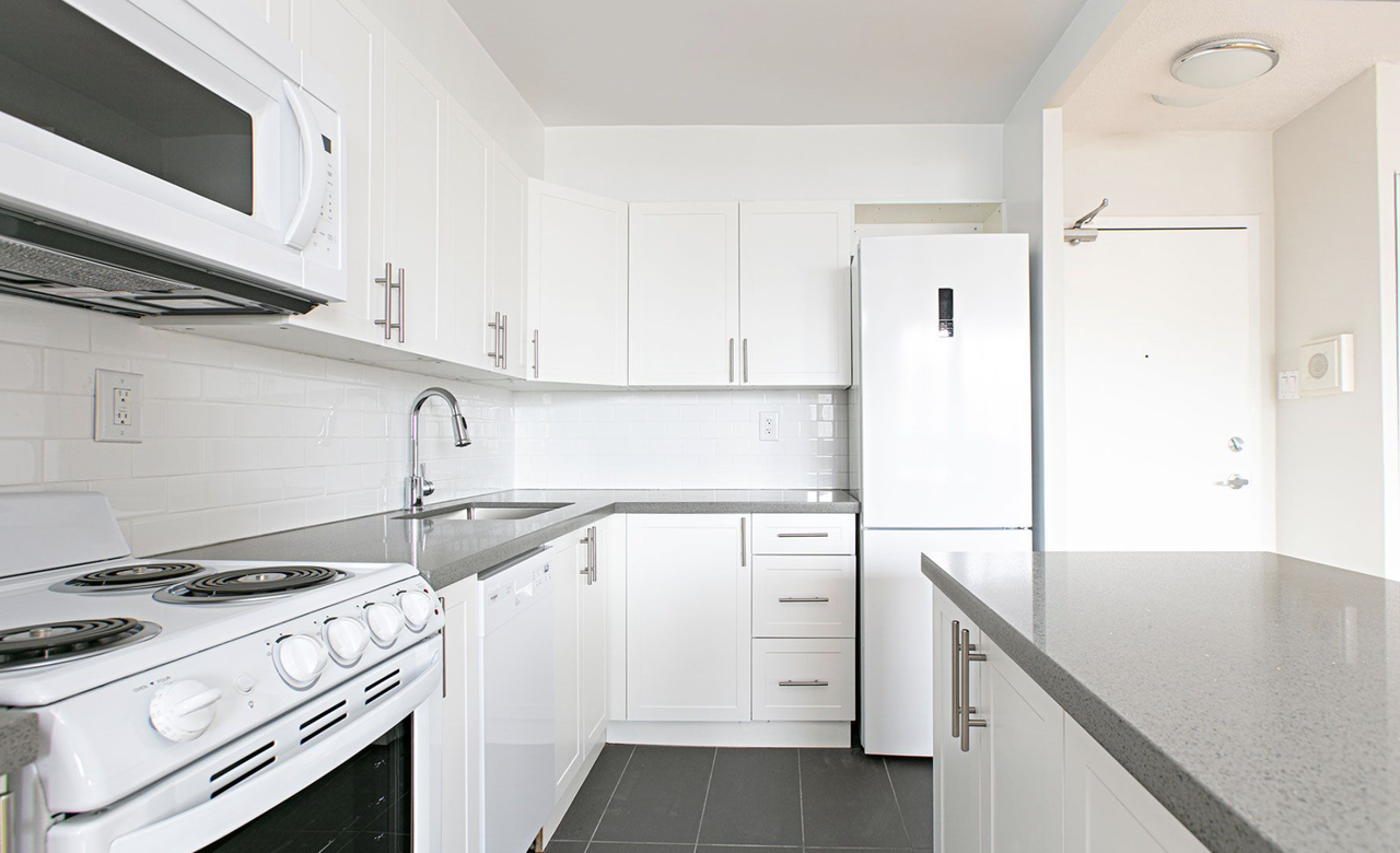 66 Spadina Avenue #206 - Photo 3 of 6