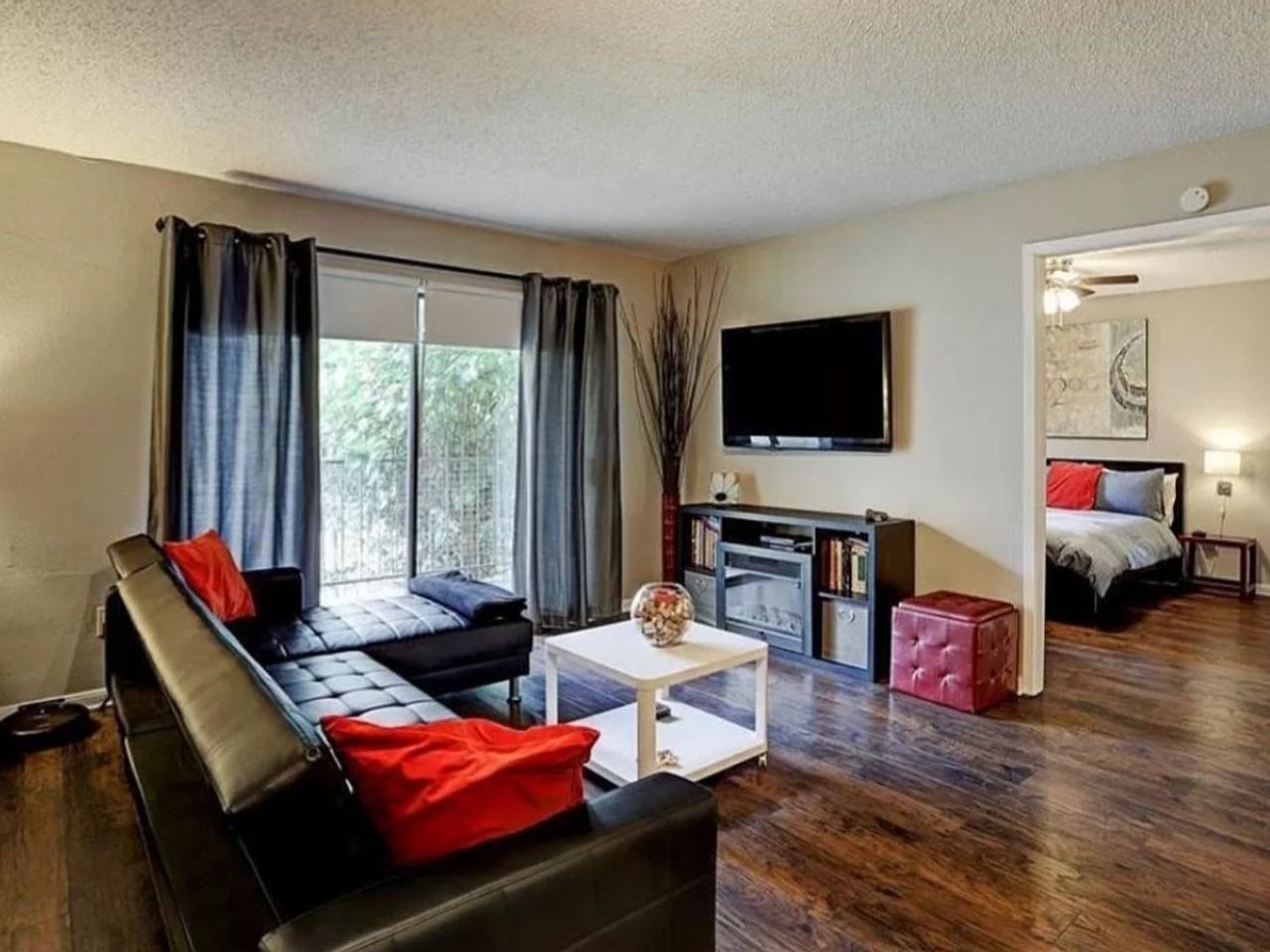 2818 South Bartell Drive - Photo 2 of 25