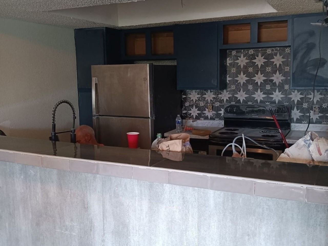 2818 South Bartell Drive - Photo 5 of 25