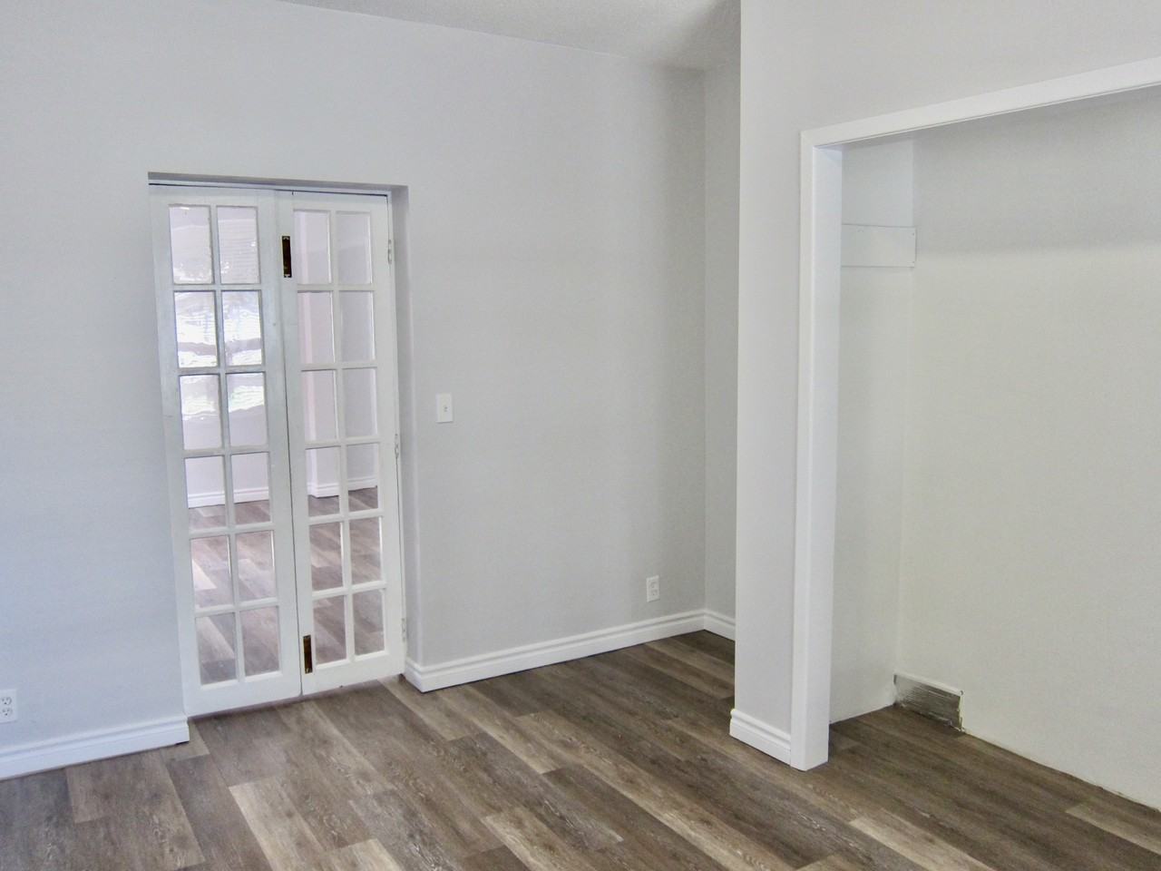 50 E 23rd St - Photo 3 of 7