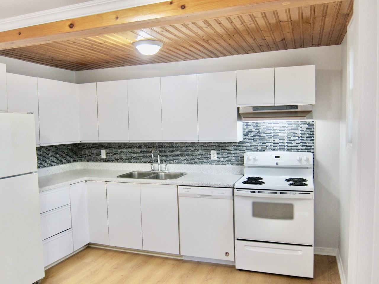 50 E 23rd St - Photo 2 of 7