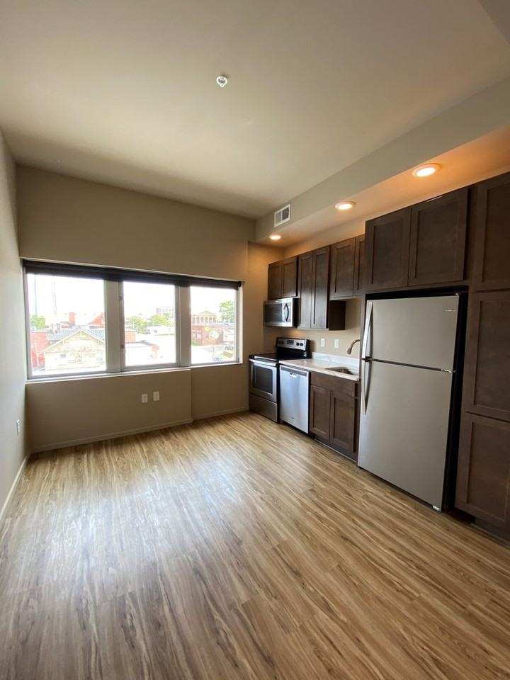 NICO - Photo 2 of 32