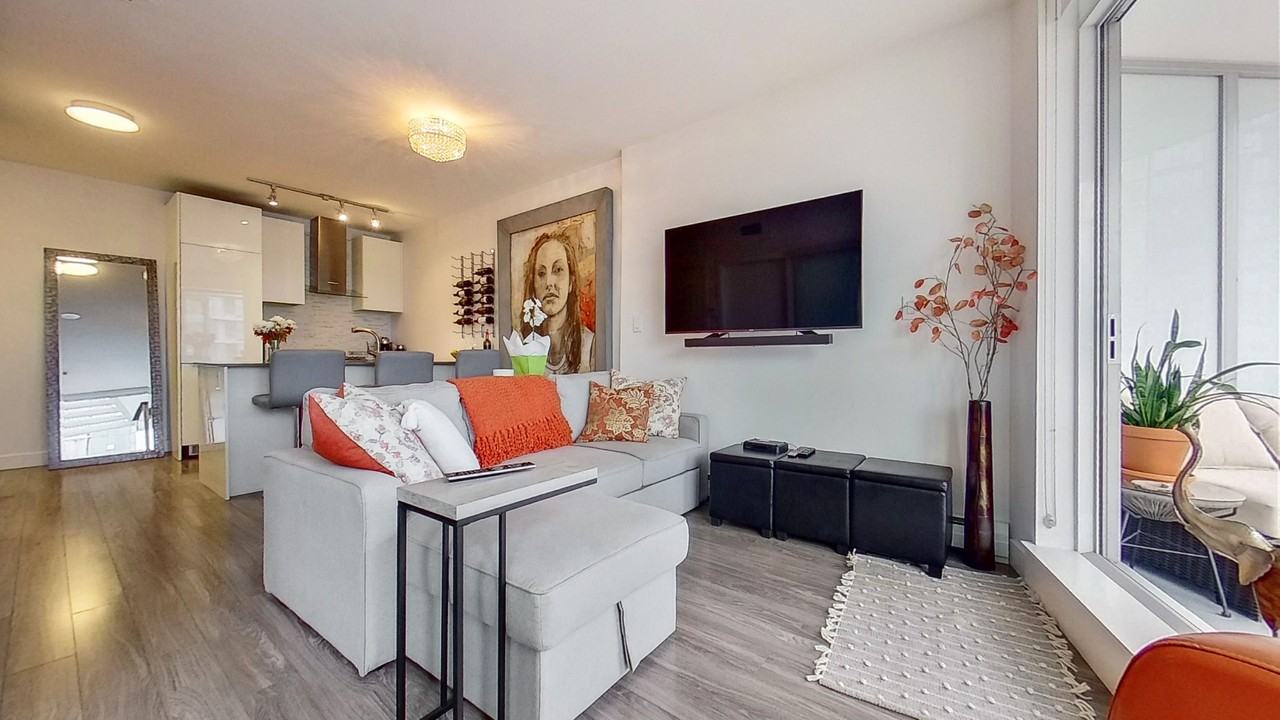 1283 Howe Street #3101 - Photo 2 of 31