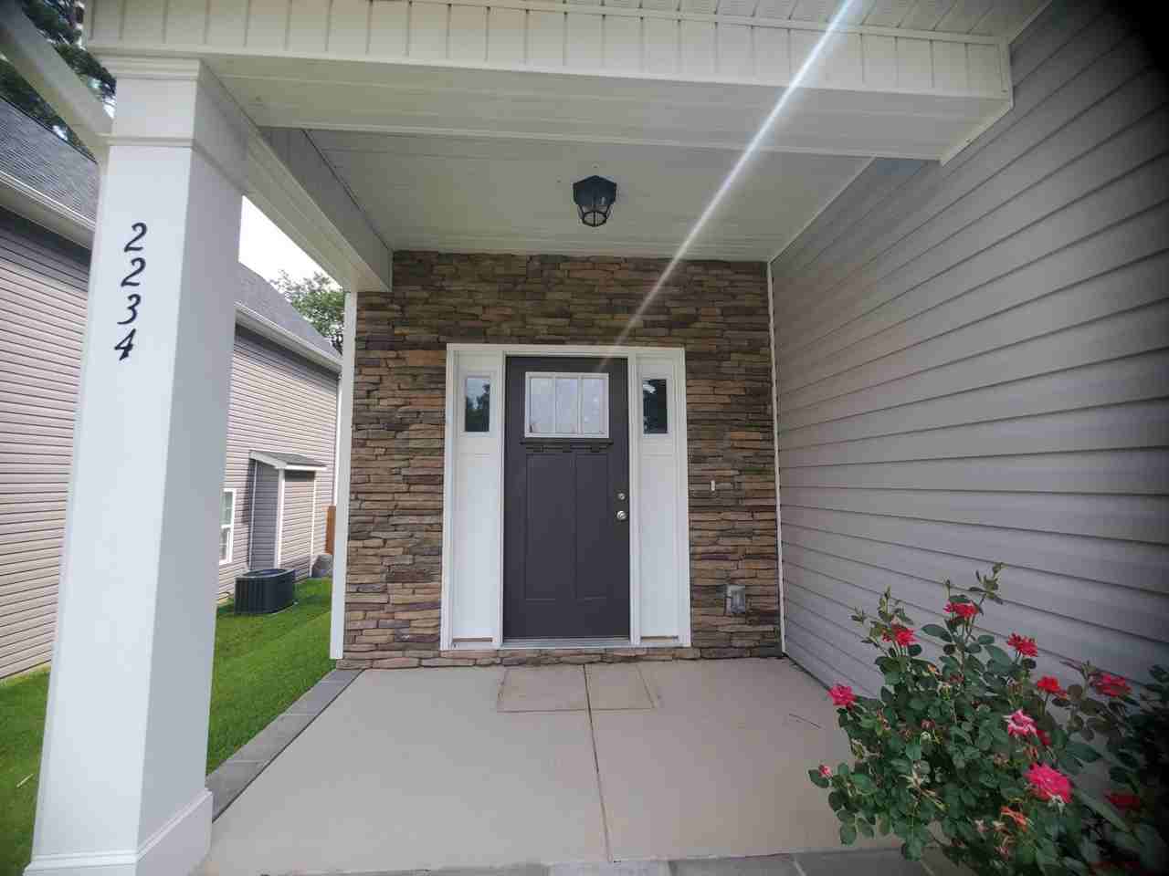 2234 Westdale Dr - Photo 2 of 32