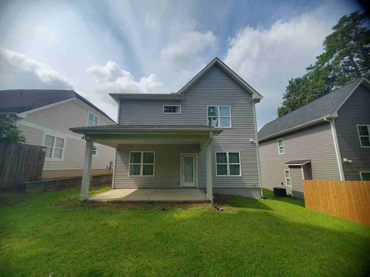 2234 Westdale Dr - Photo 3 of 32