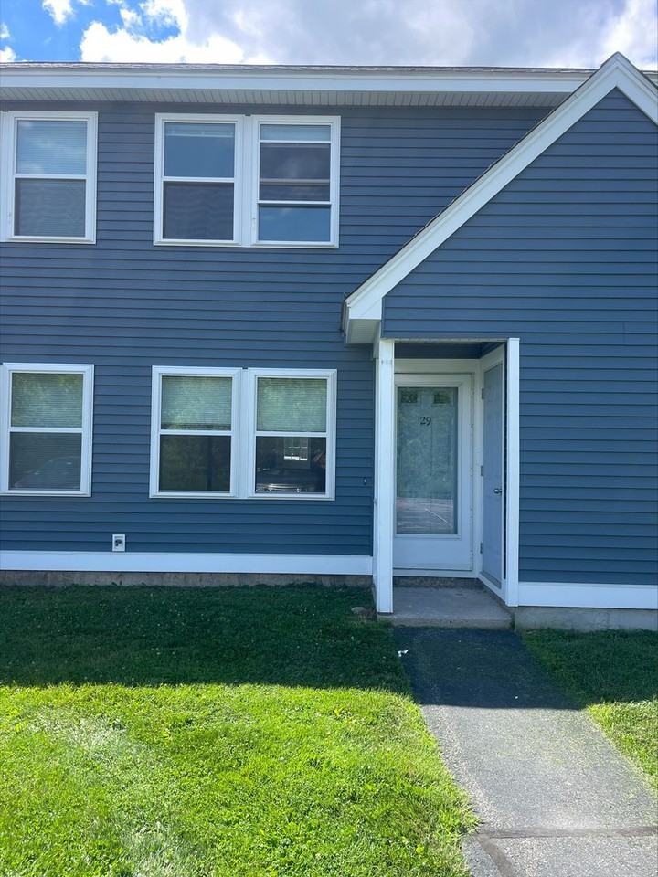 5 Otter Brook Cir #29 - Photo 2 of 10