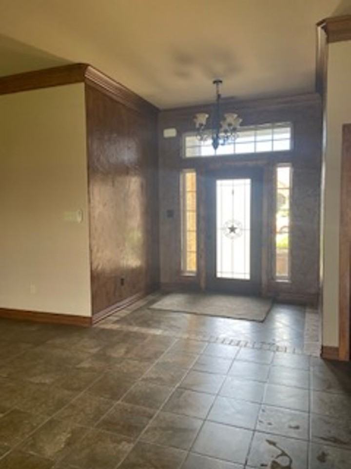 726 Benelli Dr - Photo 2 of 20