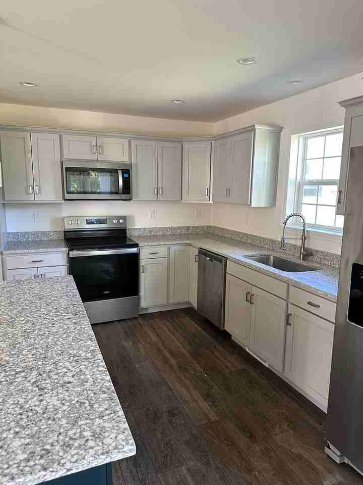 180 Timberwood Trl - Photo 3 of 16