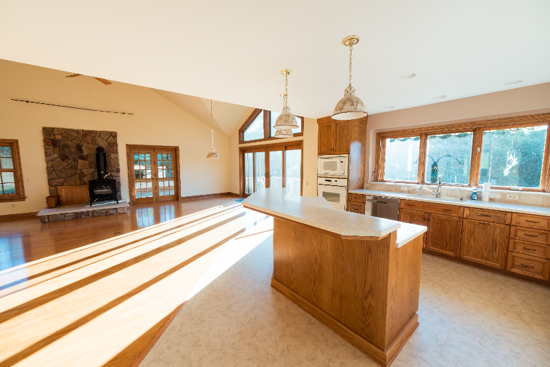 6861 S Gannett Hill Rd - Photo 2 of 20