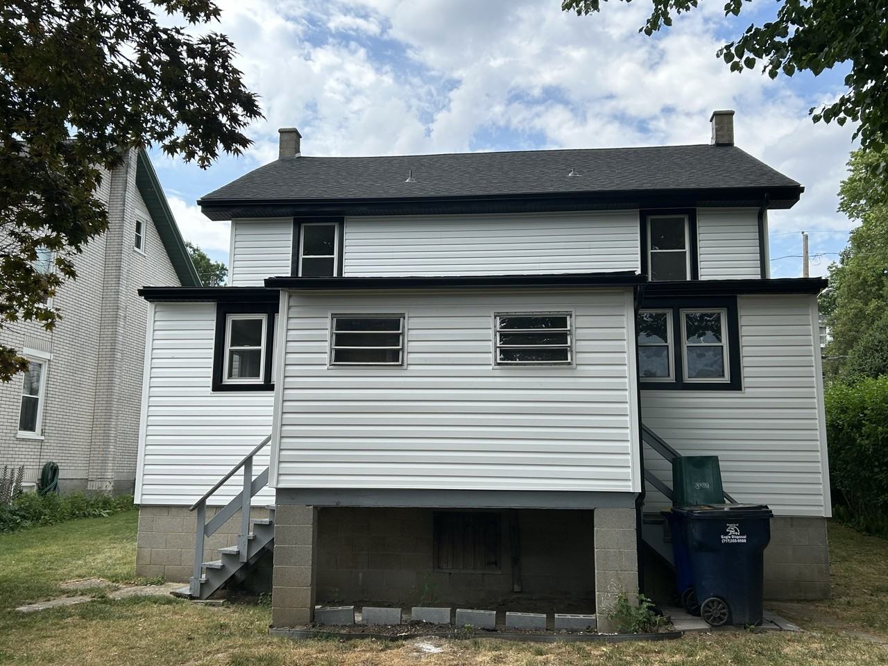 18 Elizabeth St - Photo 3 of 18
