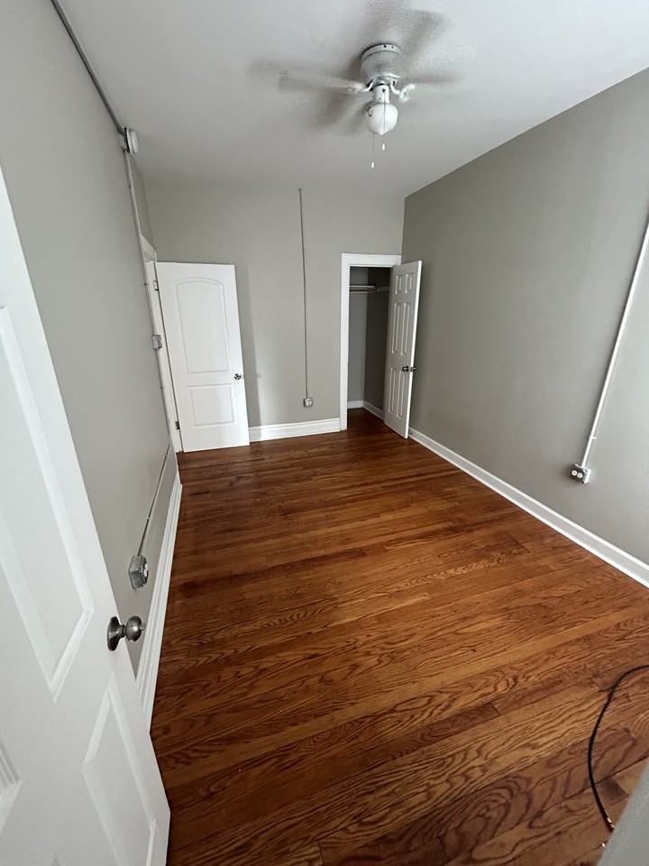 5945 Hyslop Pl #204 - Photo 3 of 6