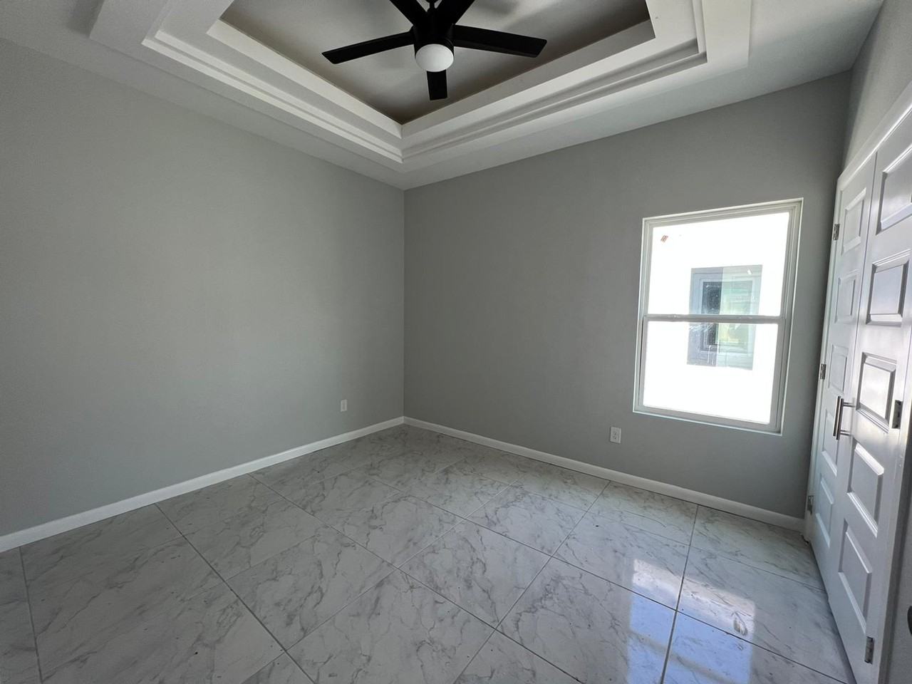 3308 S Mia Ln #3 - Photo 5 of 9