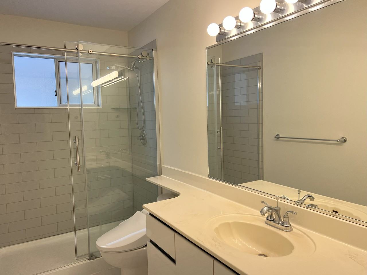 3603 Napier Street - Photo 4 of 7