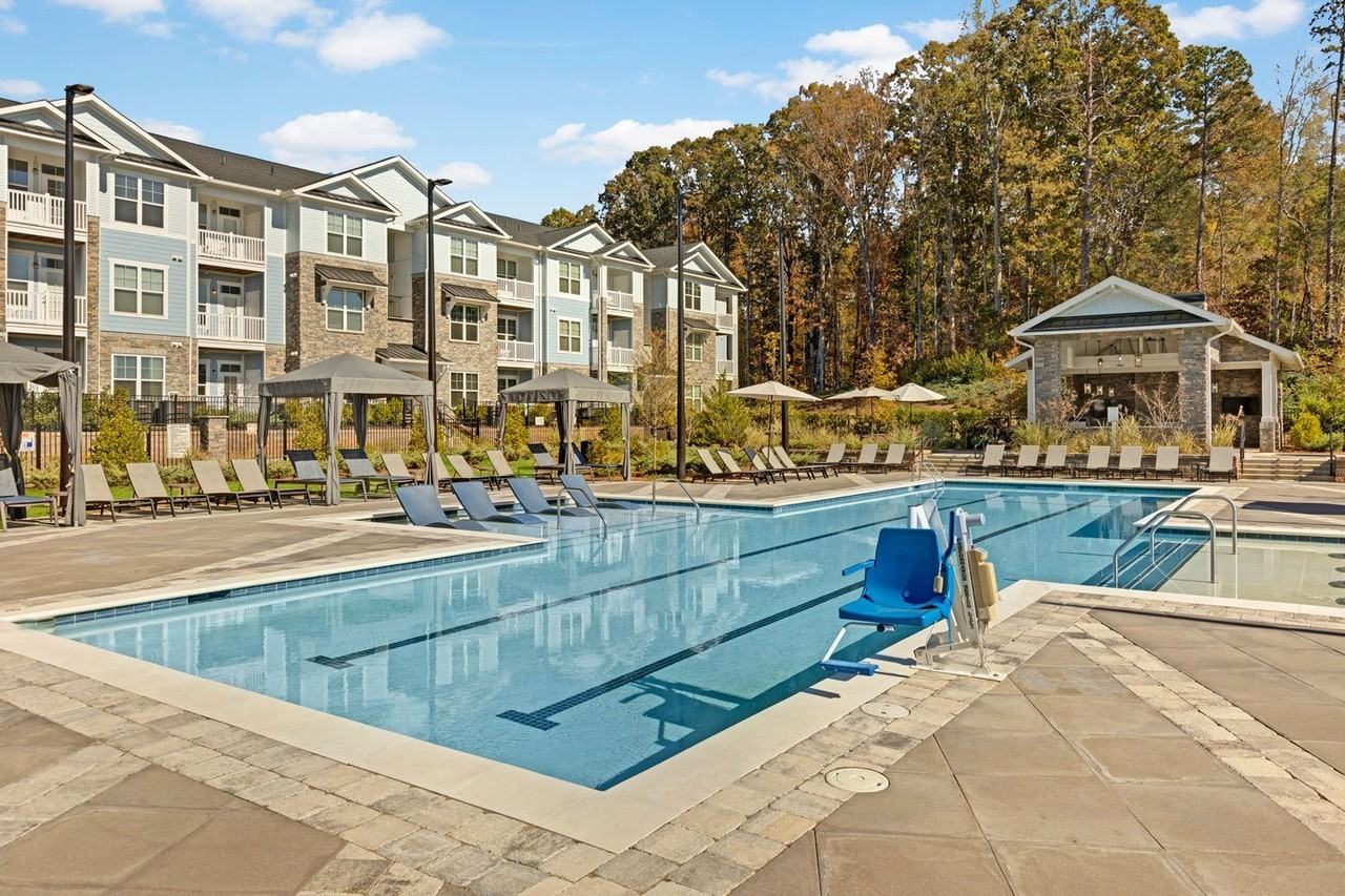 Argento at Kellswater Bridge Apartments - Photo 7 of 30