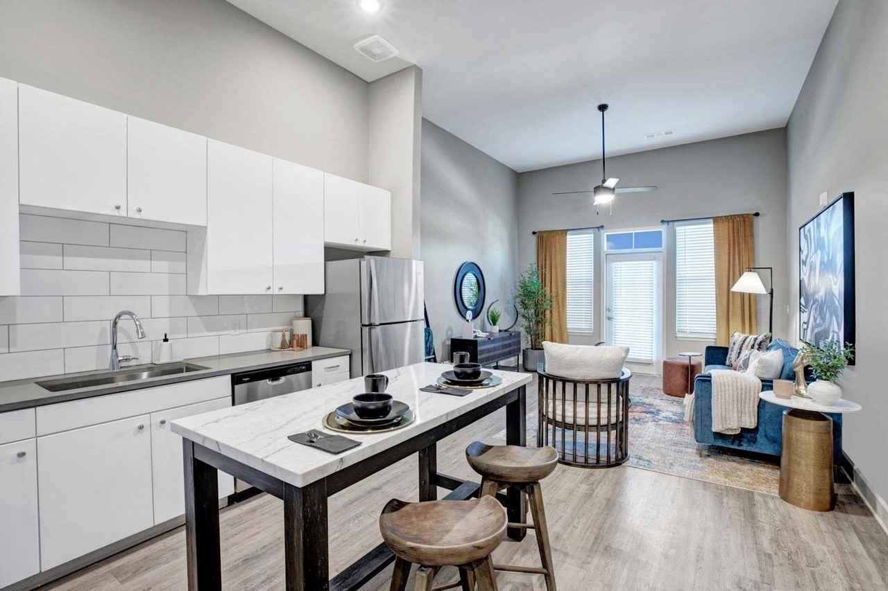 Argento at the Bridges Apartments - Photo 4 of 26