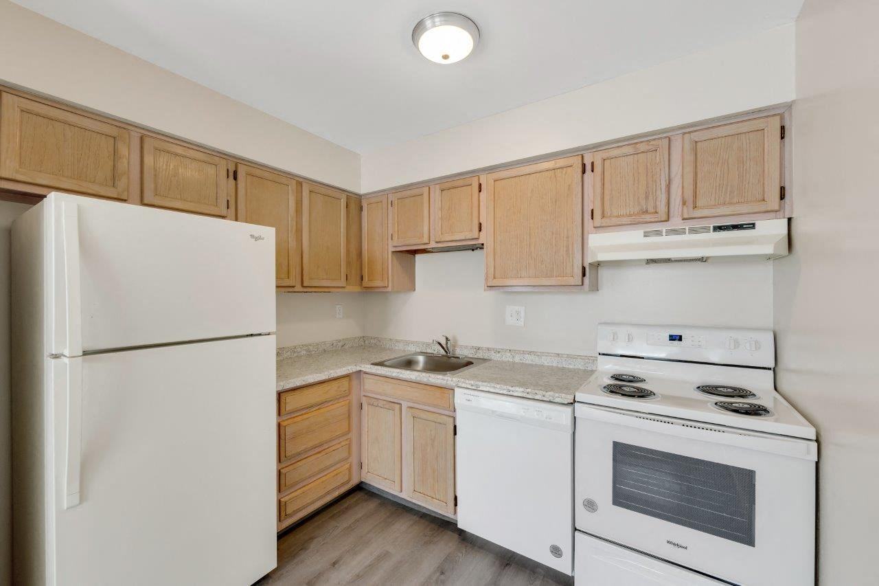 Blair Mill Village East Apartment Homes - Photo 4 of 27