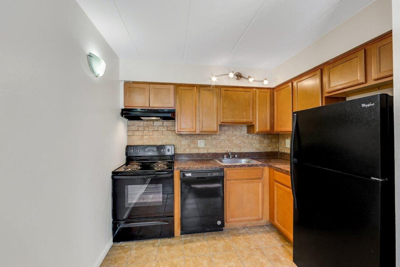 Blair Mill Village East Apartment Homes - Photo 5 of 27