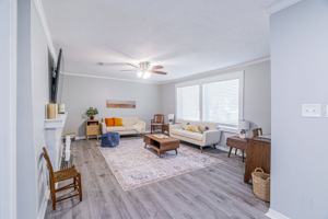 featured image of Robinson Hill Road