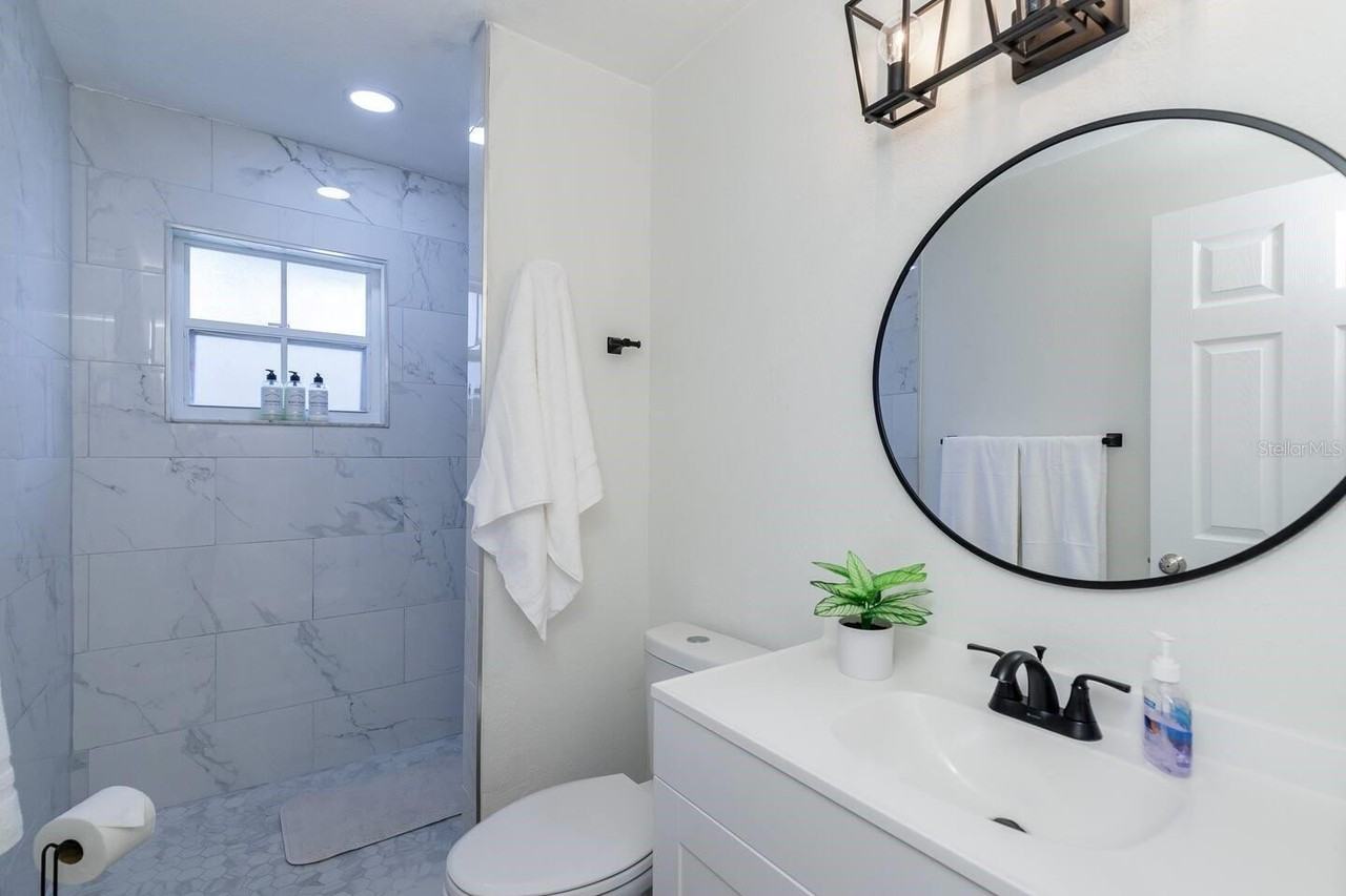 1297 13th Street - Photo 5 of 17