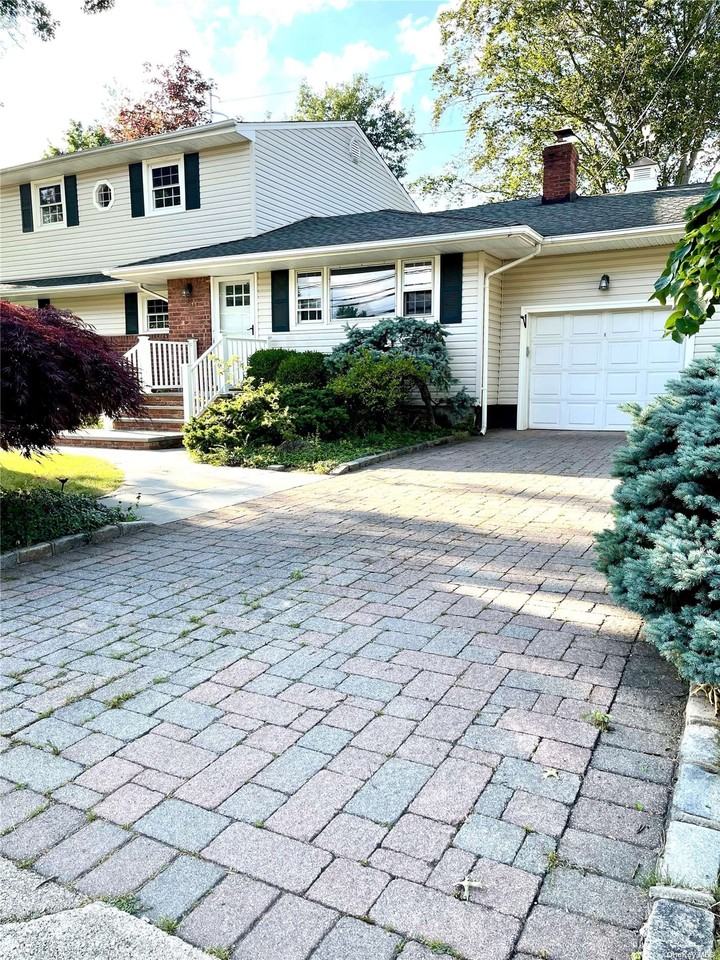 63 Miller Blvd - Photo 2 of 22