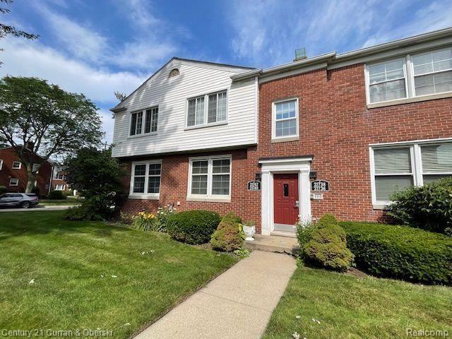 21740 Snow Ave - Photo 2 of 10