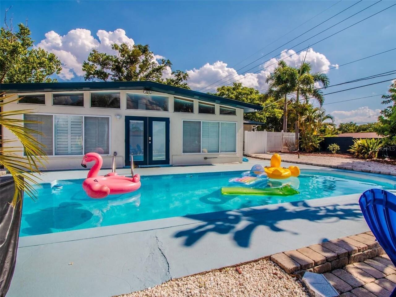 4401 Lenmore St #3 - Photo 3 of 23