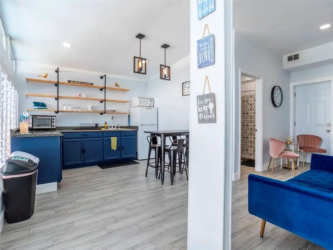 4401 Lenmore St #3 - Photo 6 of 23