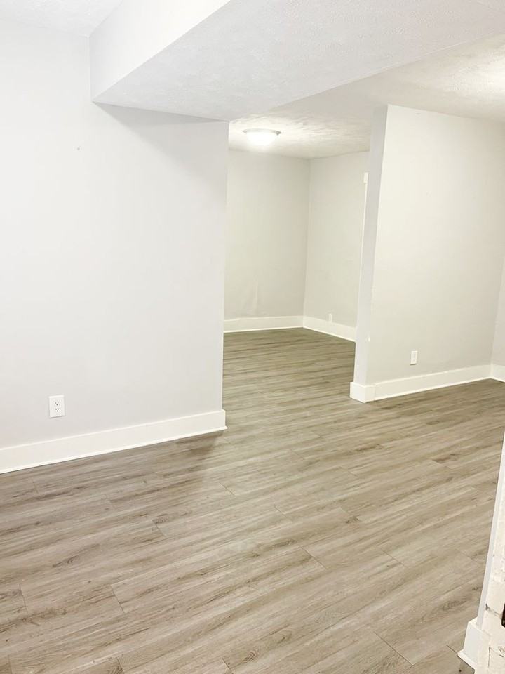 Dundee Park Apartments - Photo 5 of 14