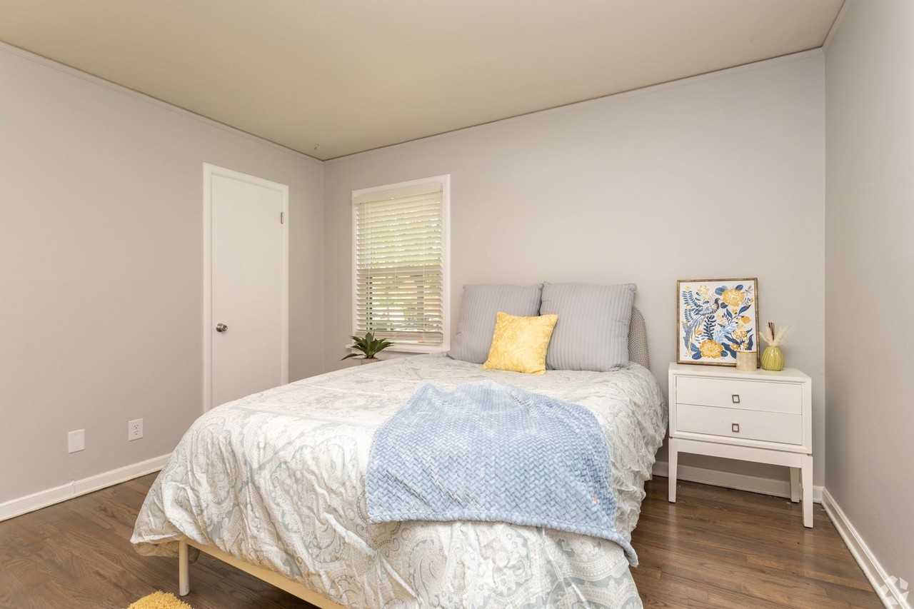 The Gladstone! Classic but Modern 1 & 2 Bedroom Apartments in Dundee - Photo 7 of 10