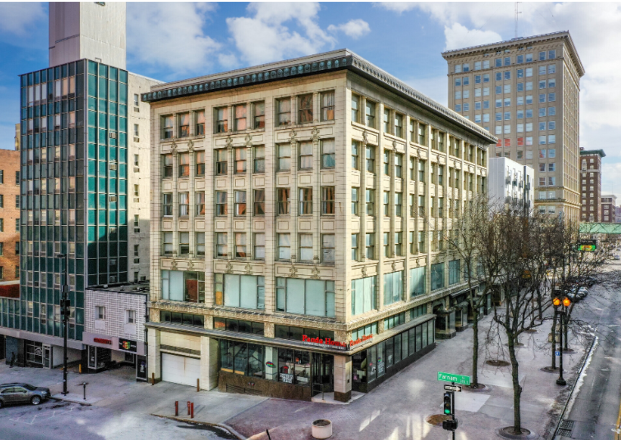 Securities Downtown - Photo 3 of 10