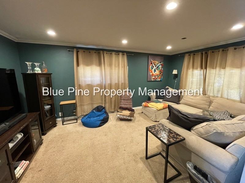 455 Linden Dr - Photo 6 of 17