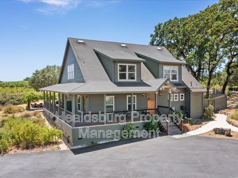 9901 Old Camp Ln - Photo 2 of 42
