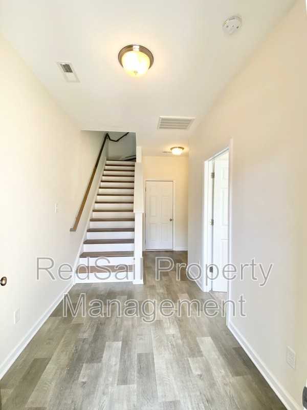 1413 Independence Blvd - Photo 2 of 22