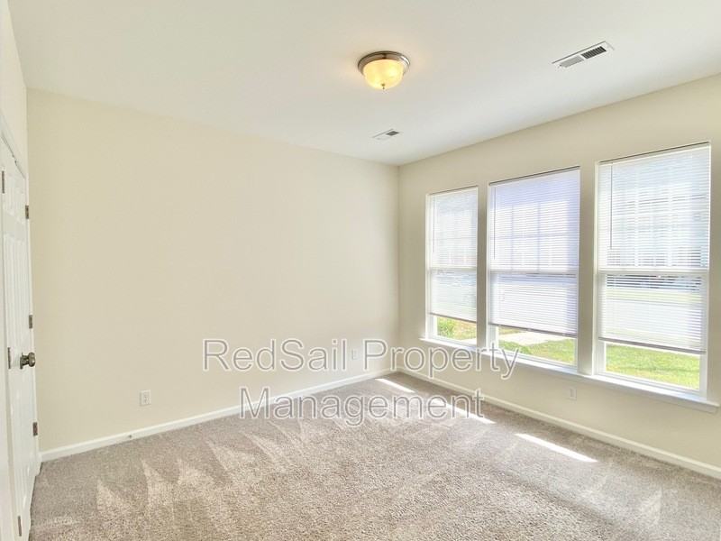 1413 Independence Blvd - Photo 3 of 22