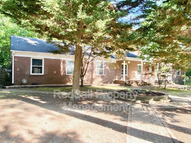 15 Jordan Dr - Photo 2 of 35