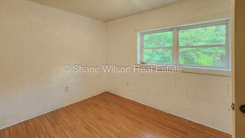 600 Barnett St #B - Photo 3 of 8