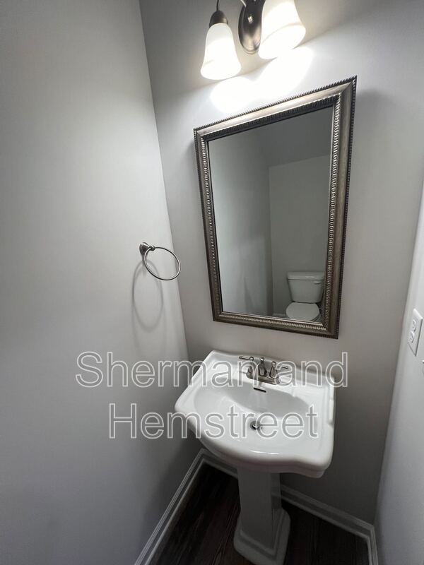 5036 Mimosa Dr - Photo 5 of 13