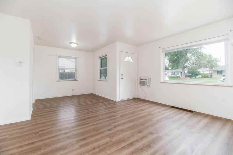 1780 W Tennessee Ave - Photo 3 of 18