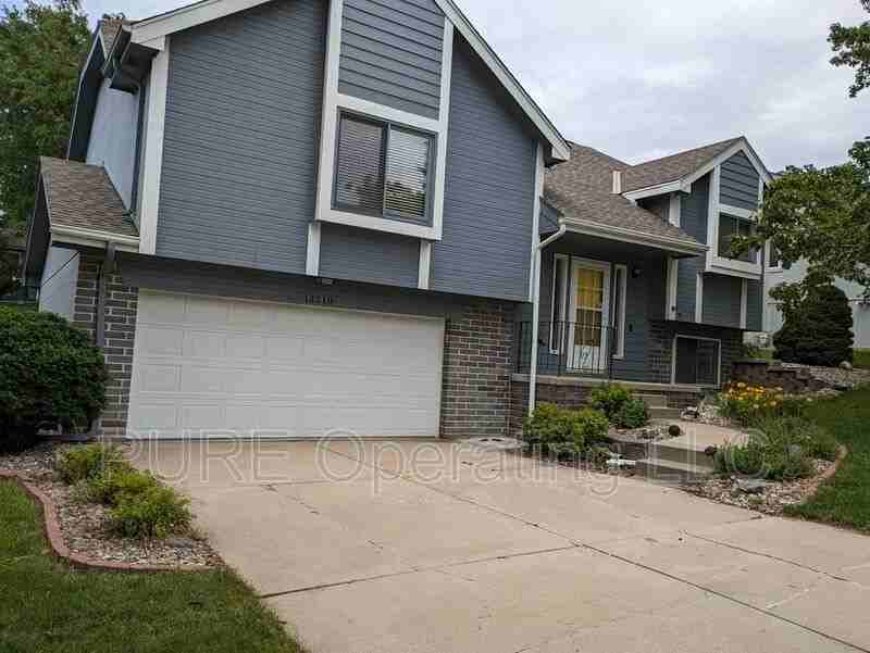 13210 Lillian St - Photo 2 of 7