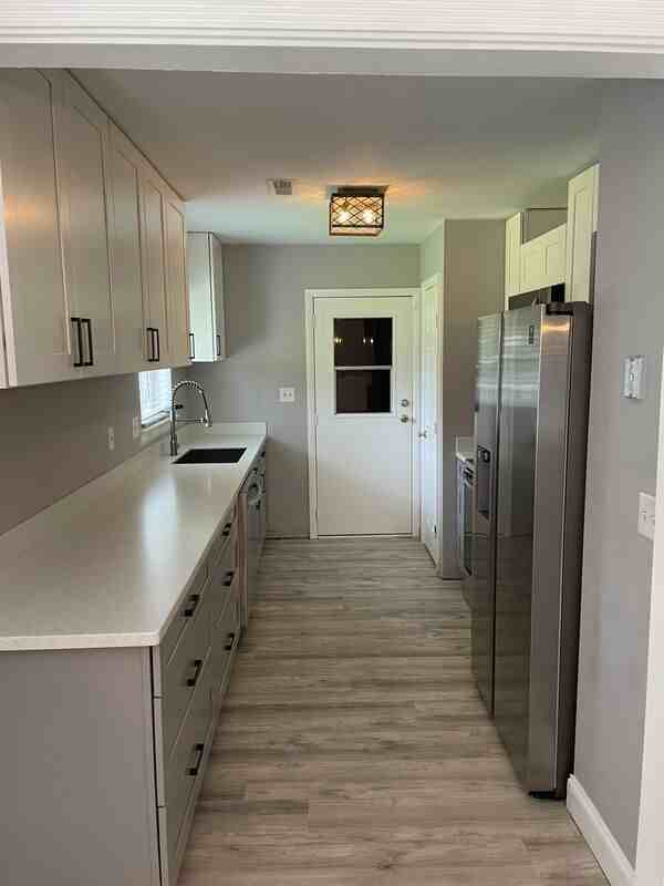 134 Heather Dr - Photo 4 of 20