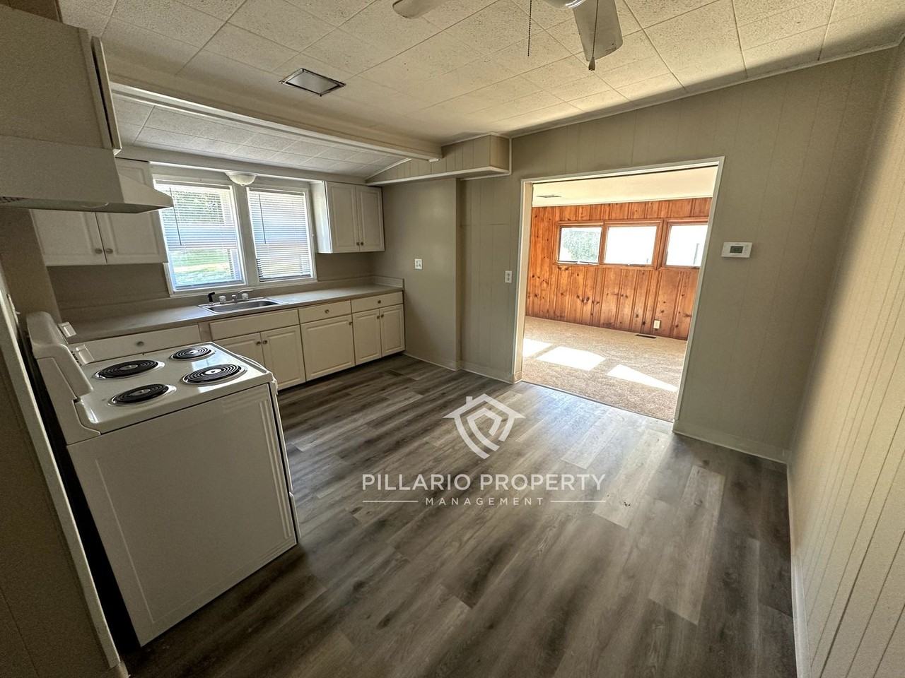 5173 Main St - Photo 7 of 15