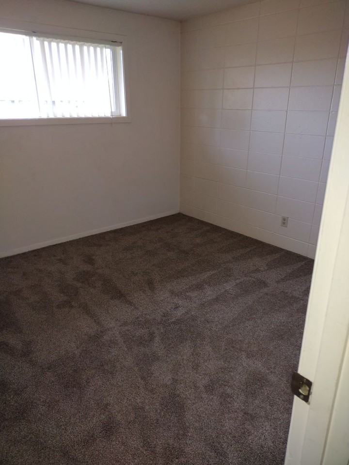 Greentree Apartments - Photo 6 of 15