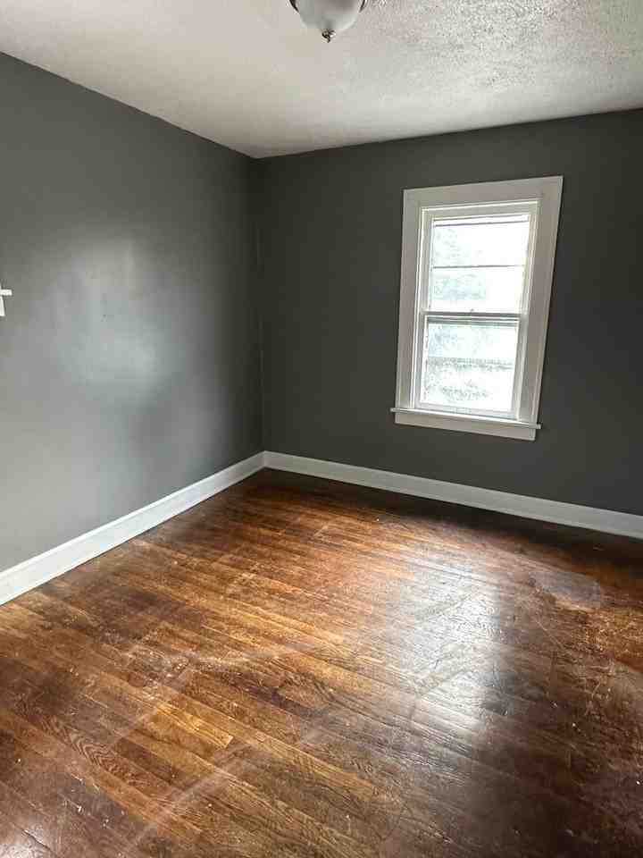 14505 Darwin Ave - Photo 5 of 5