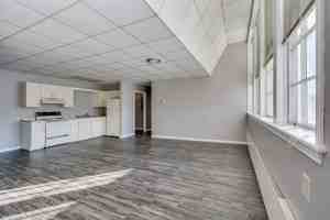 featured image of 44 Riverside Dr