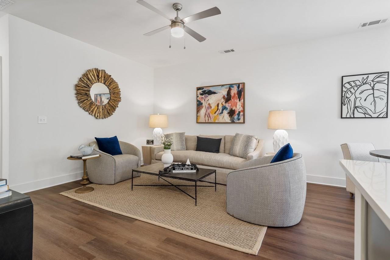 4207 Brevard Blvd - Photo 7 of 33